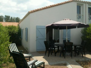 Maison Vendéenne avec Piscine Proche de la Plage et Commerces, Animaux Acceptés sur Demande - FR-1-476-28